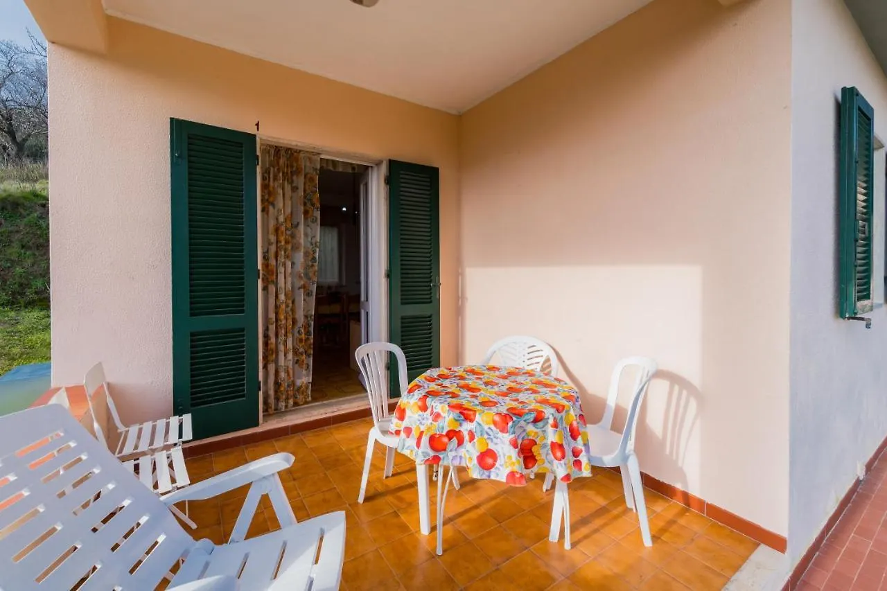 Appartamenti Campo Al Pero - Goelba Casa Leonardi