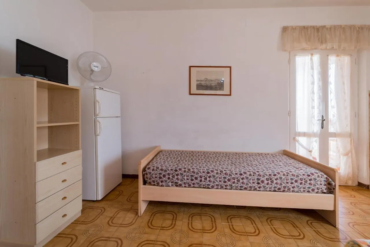 Appartamenti Campo Al Pero - Goelba Casa Leonardi
