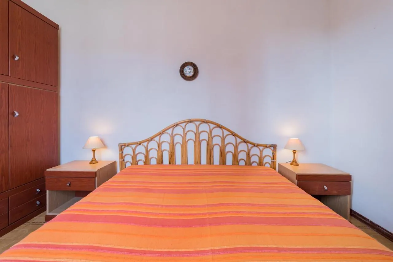 Appartamenti Campo Al Pero - Goelba Casa Leonardi