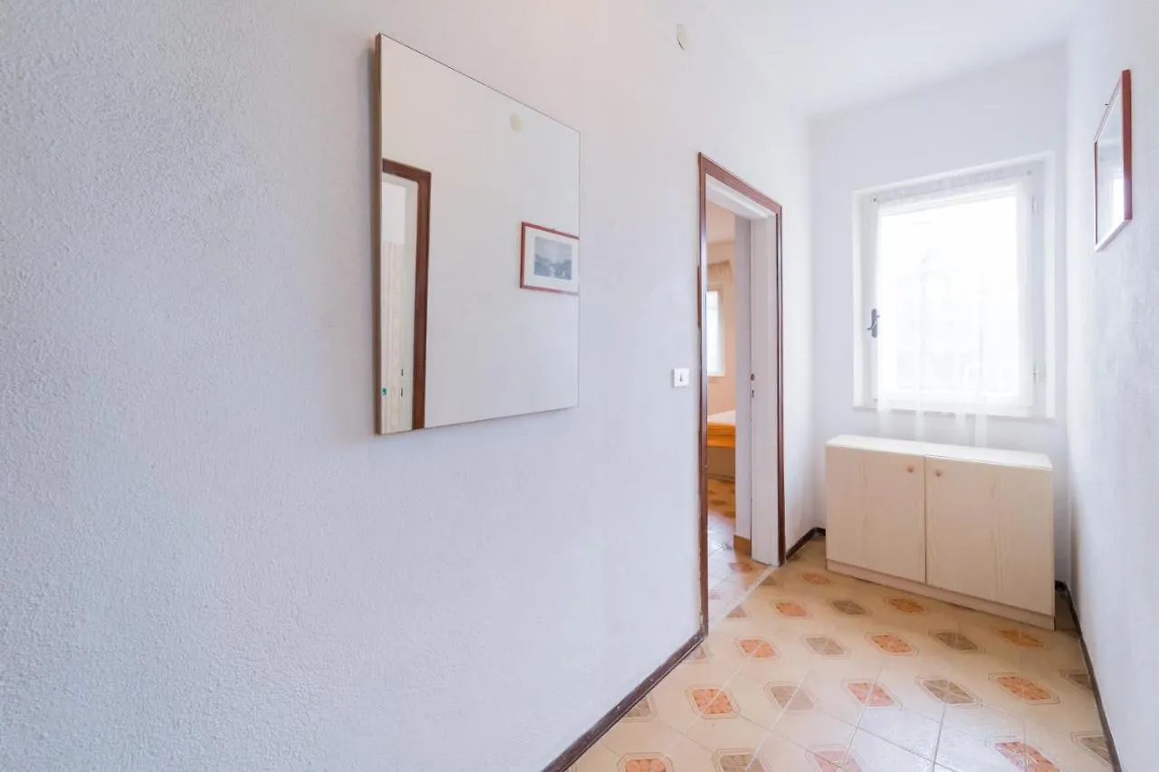 Appartamenti Campo Al Pero - Goelba Casa Leonardi アパート