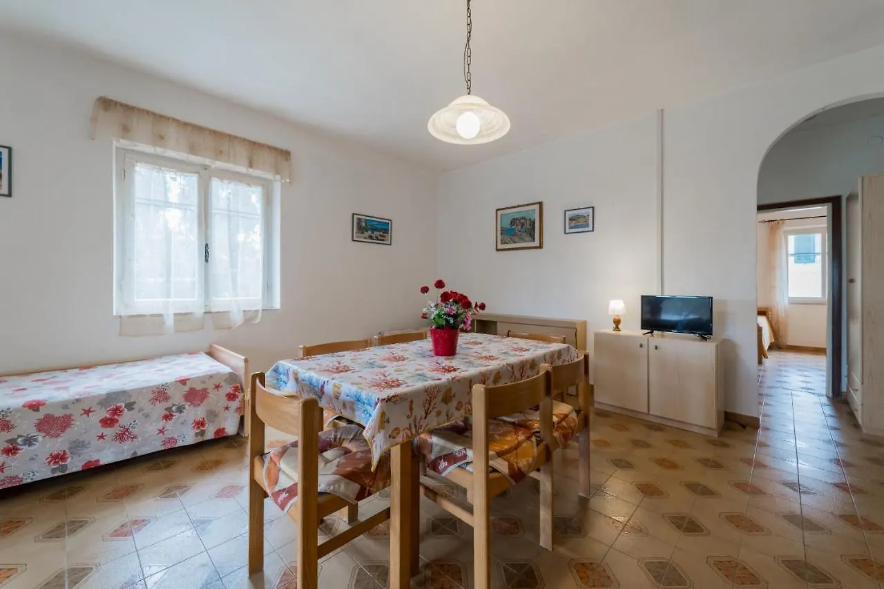 Appartamenti Campo Al Pero - Goelba Casa Leonardi